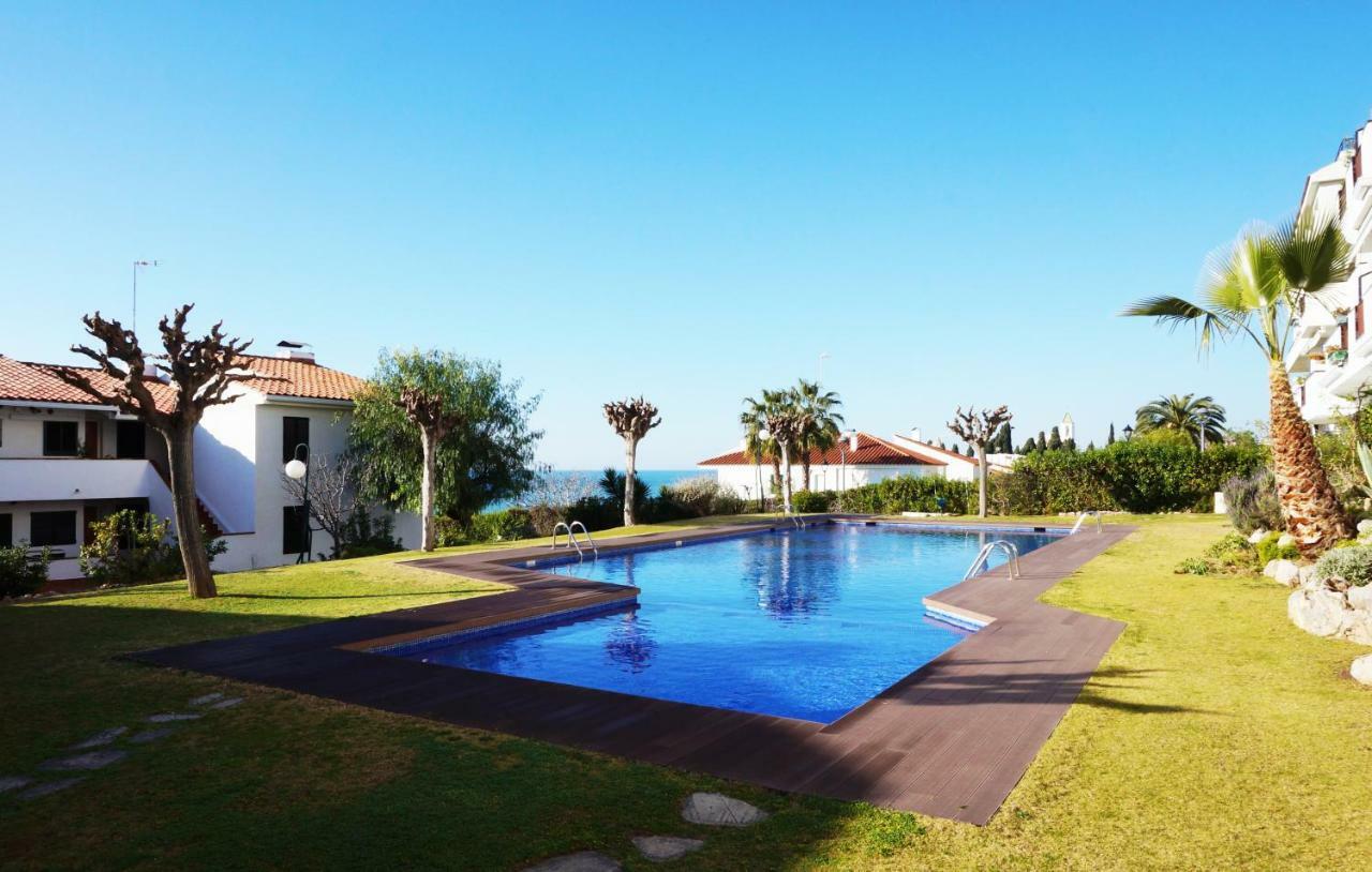 شقة Cala Balmins Sea View سيدجيس المظهر الخارجي الصورة